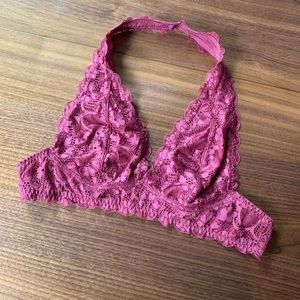 Free People bralette. One size. Mauve. Lace.